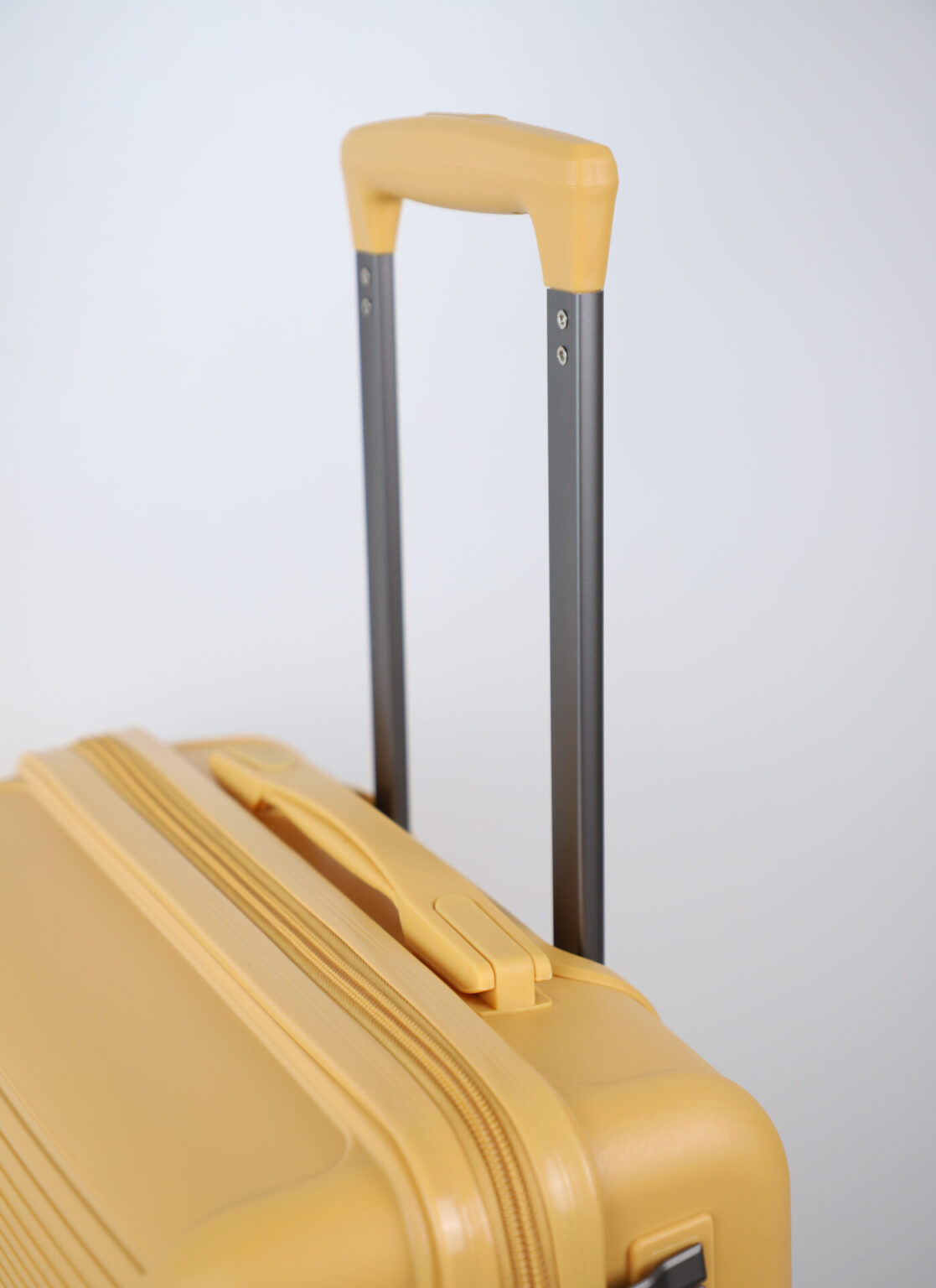 Trendy travel luggage | suitcase size M | ճամպրուկ