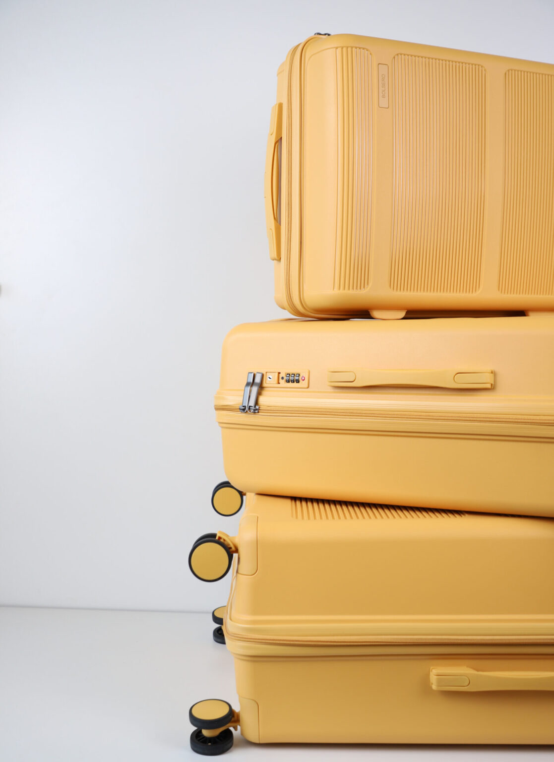 Trendy travel luggage | suitcase size M | ճամպրուկ