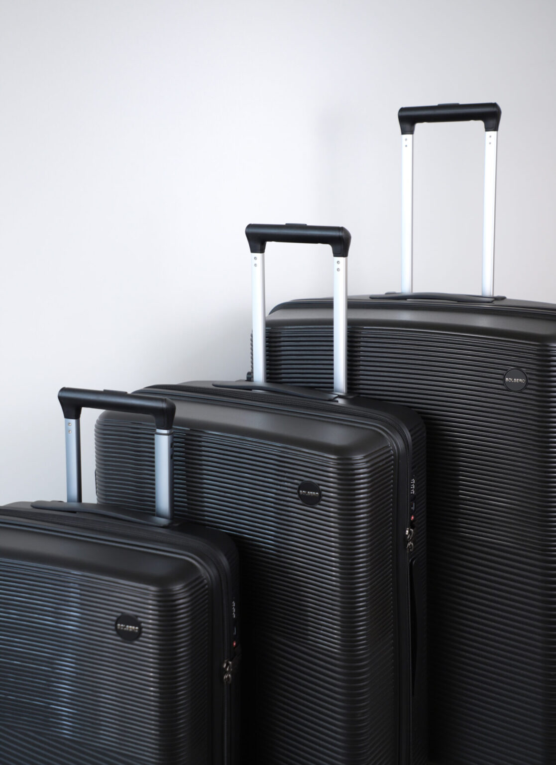 Travel Suitcase in Yerevan size L | ճամպրուկ Երևանում