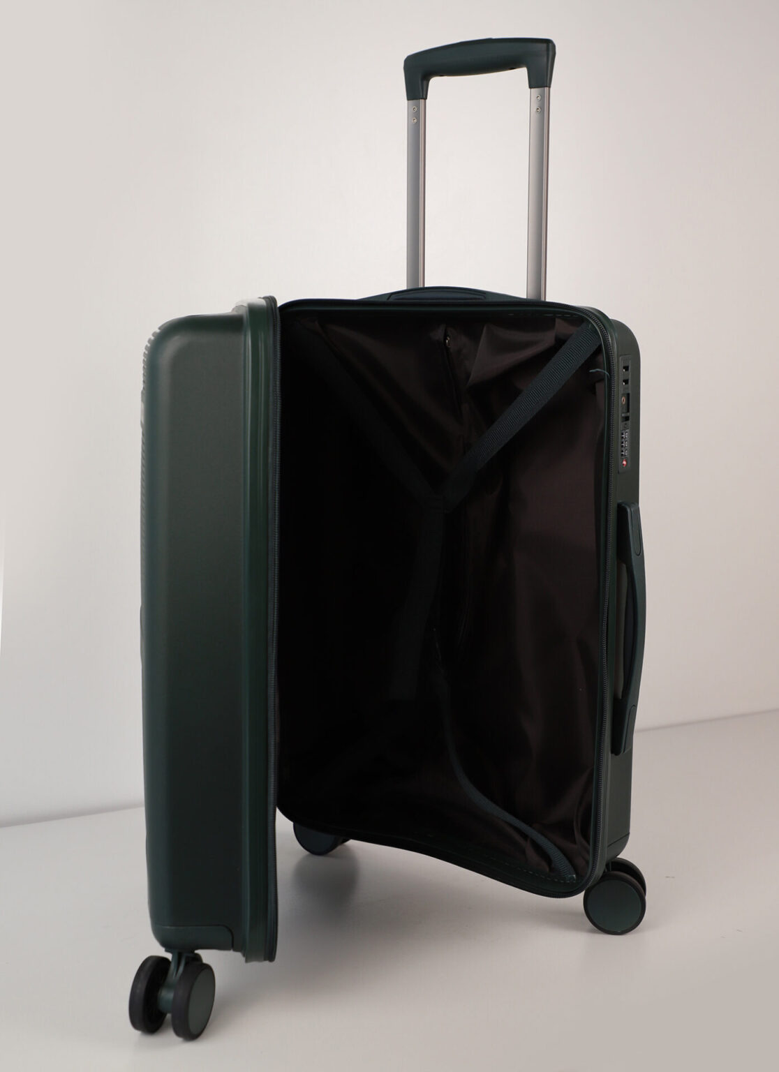 Durable Wheeled Suitcase for Travel in Yerevan size L | Ճամպրուկներ Երևանում