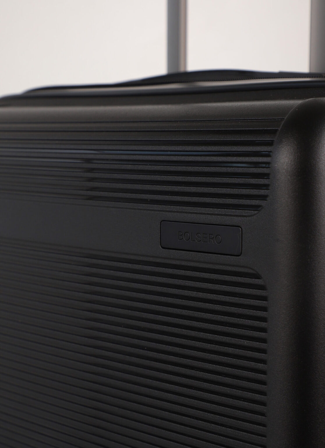 Trendy travel luggage | suitcase size M | ճամպրուկ