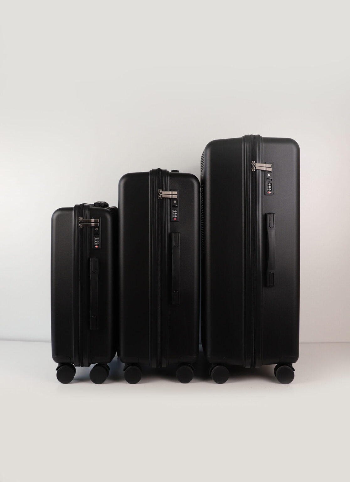Trendy travel luggage | suitcase size M | ճամպրուկ
