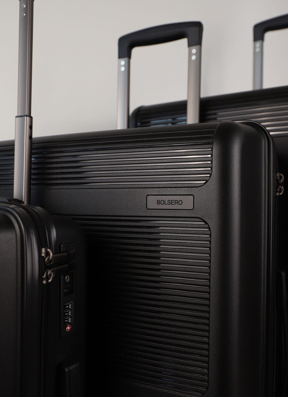 Trendy travel luggage | suitcase size M | ճամպրուկ