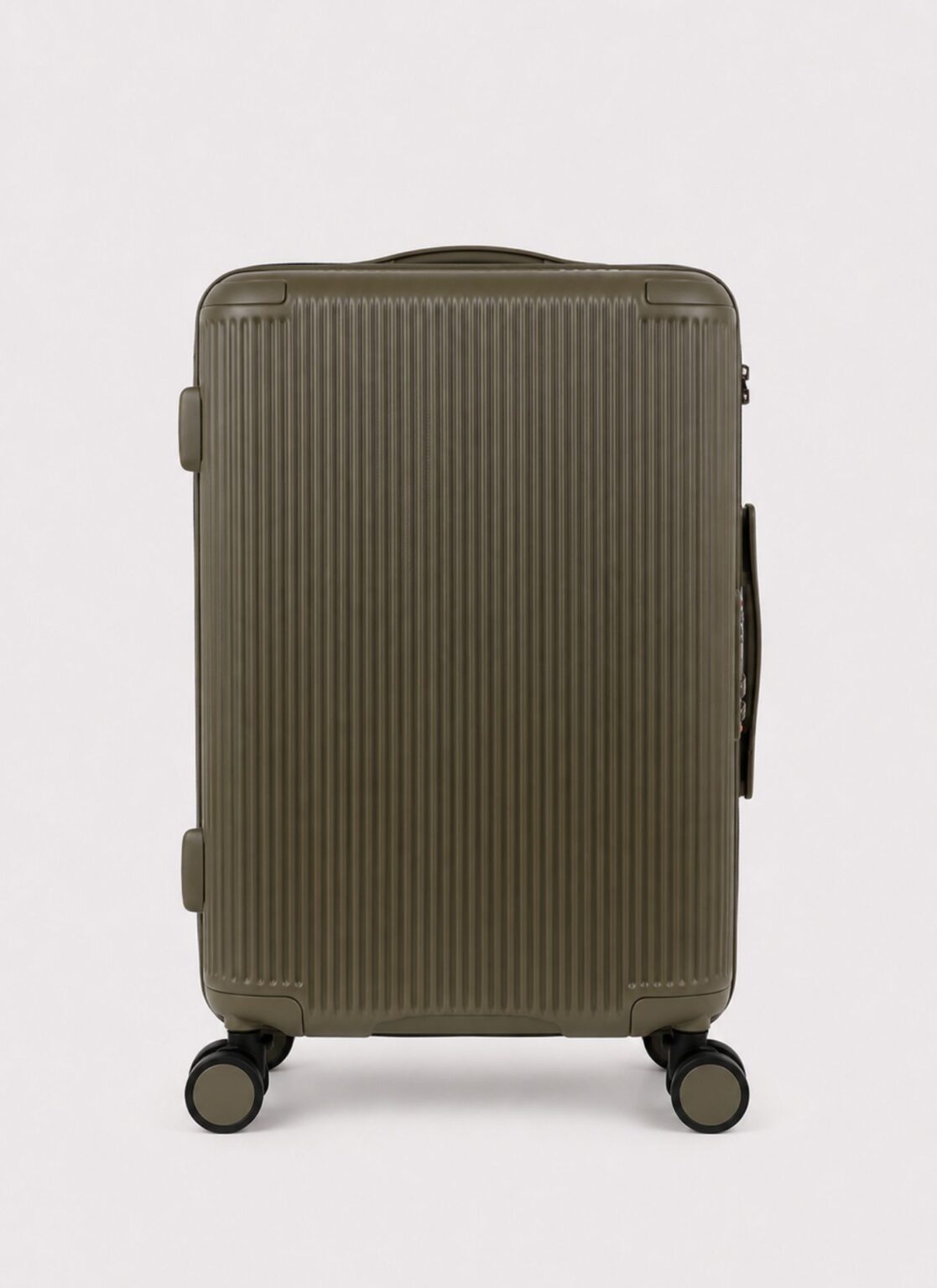 Durable Wheeled Suitcase for Travel in Yerevan size M | Ճամպրուկներ Երևանում