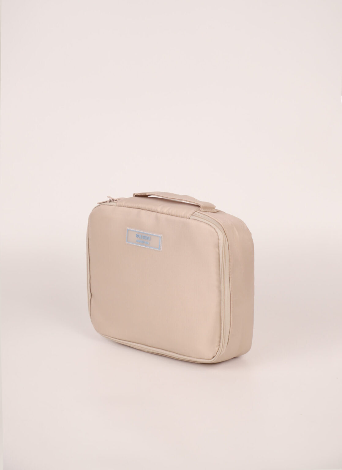 Travel organizer