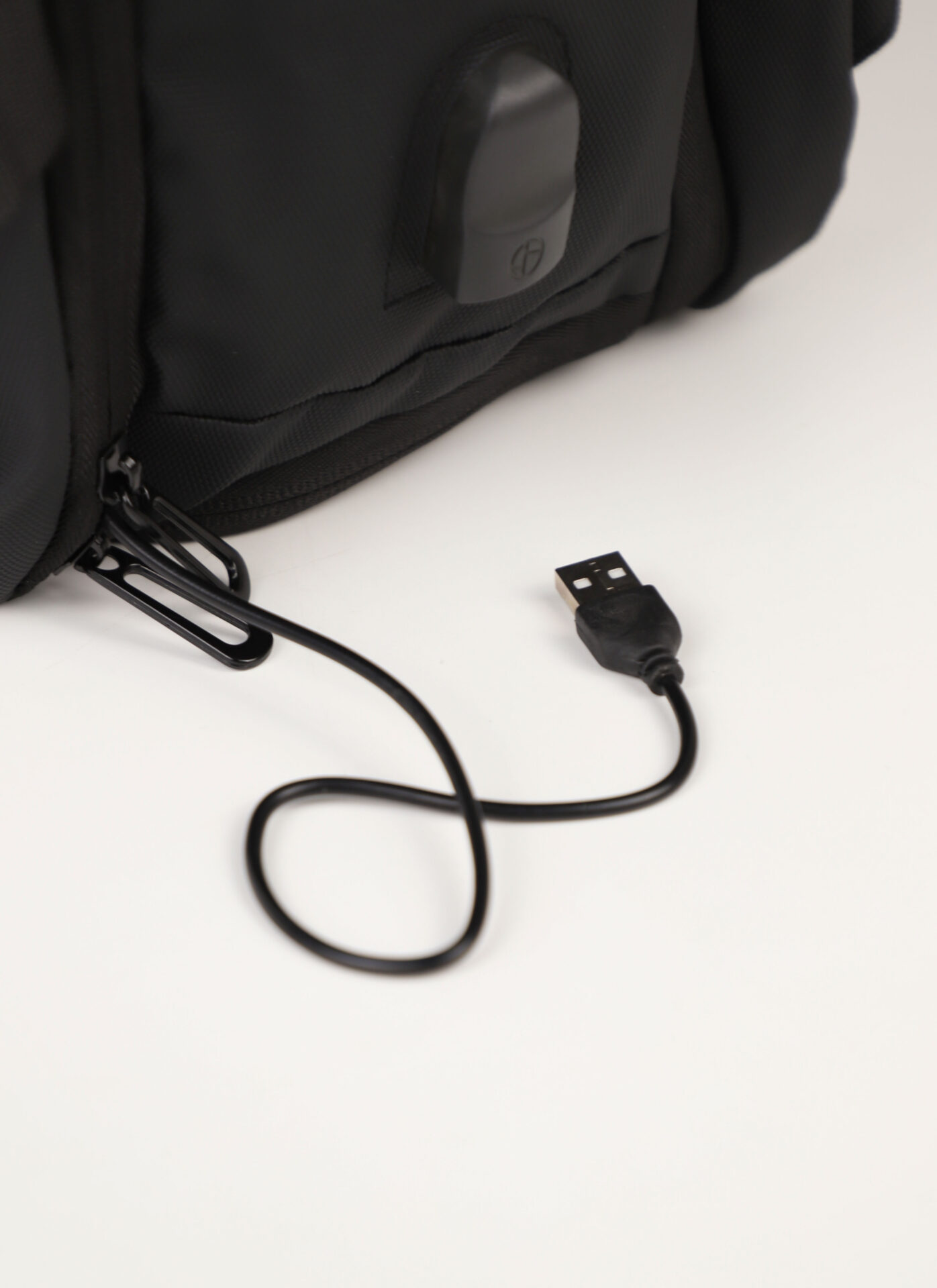 Wizz Air Cabin Backpack | Wizz Air ձեռքի ուղեբեռի ուսապարկ
